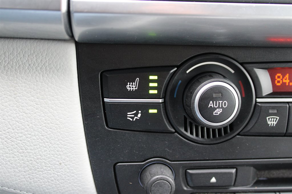 Used 2010 BMW X5 M image 30