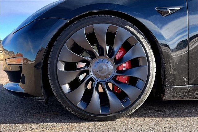 Used 2019 Tesla Model 3 Long Range image 32