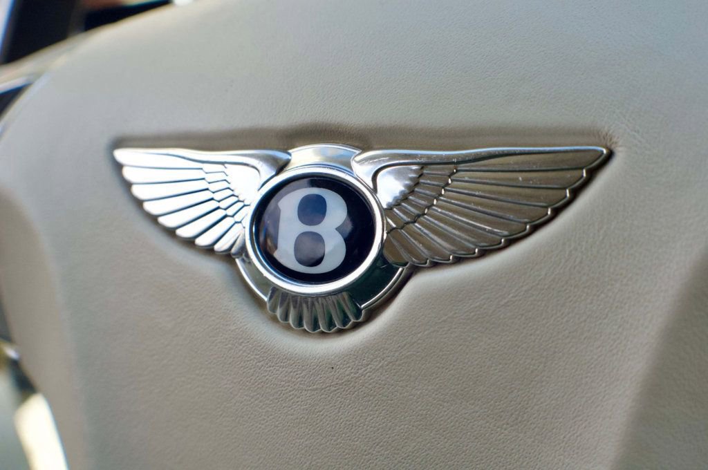 Used 2018 Bentley Flying Spur S V8 AWD/4WD image 28