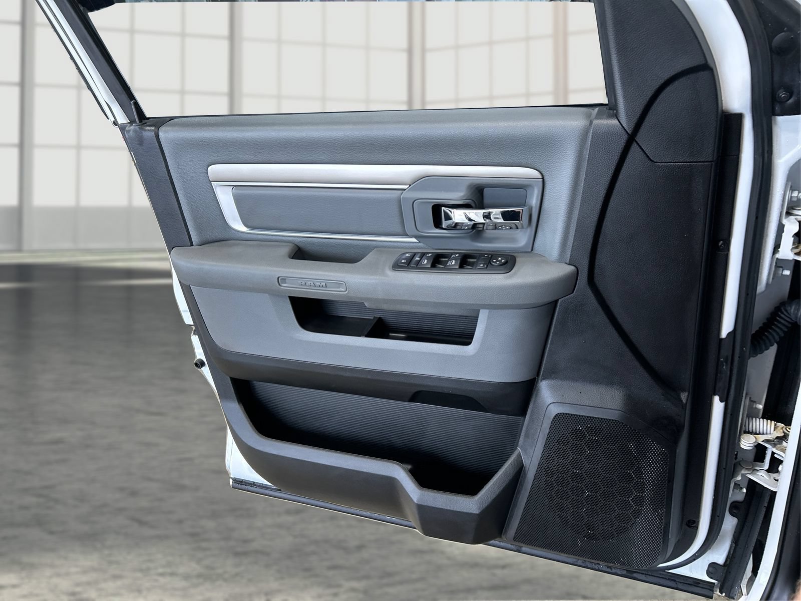 Used 2020 RAM 1500 Warlock AWD/4WD image 17