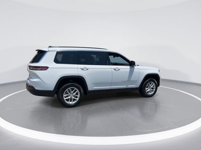 Used 2025 Jeep Grand Cherokee L Laredo RWD image 8