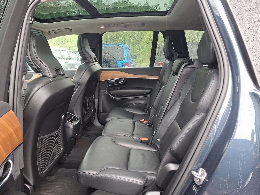 Used 2023 Volvo XC90 B5 Plus w/ Protection Package AWD/4WD image 12