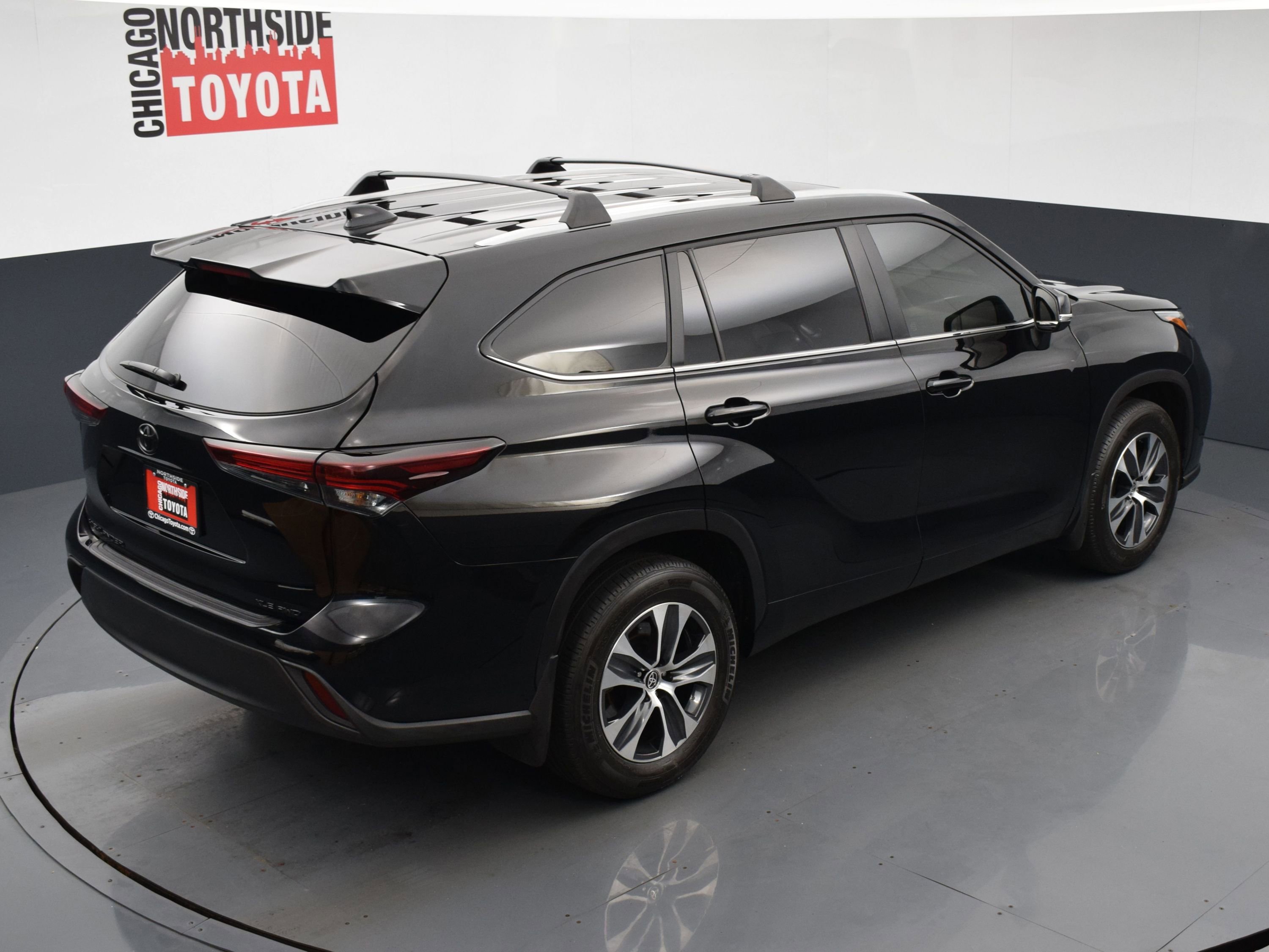 Used 2026 Toyota Highlander XLE AWD/4WD image 24