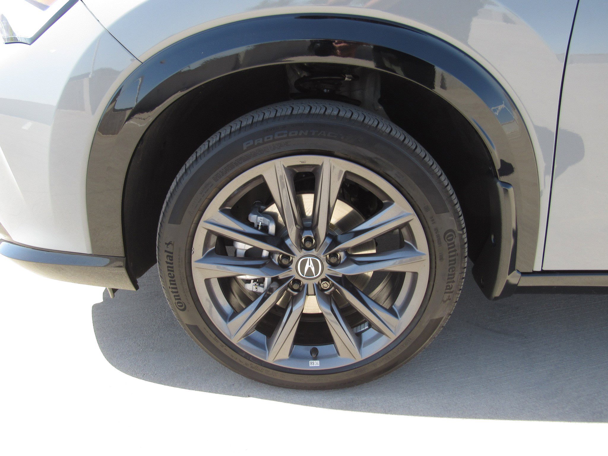 Certified 2025 Acura ADX A-Spec image 4