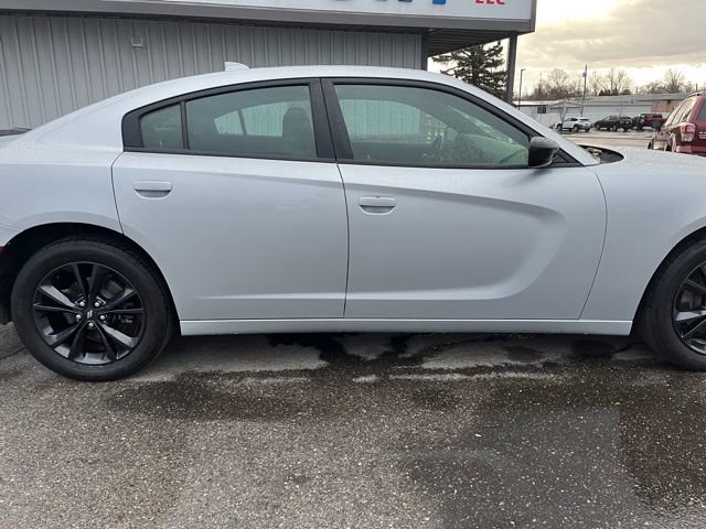 Used 2020 Dodge Charger SXT w/ Blacktop Package AWD/4WD image 12
