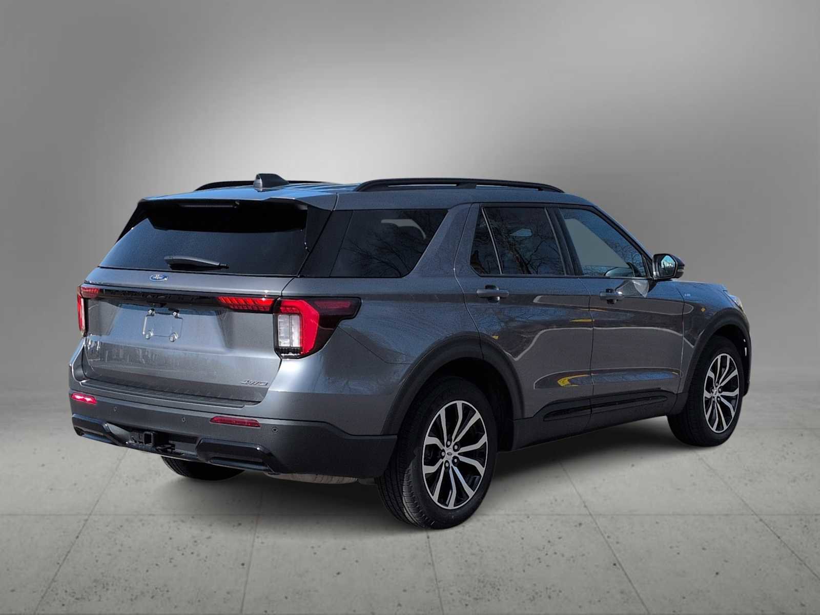 Used 2026 Ford Explorer ST-Line image 8