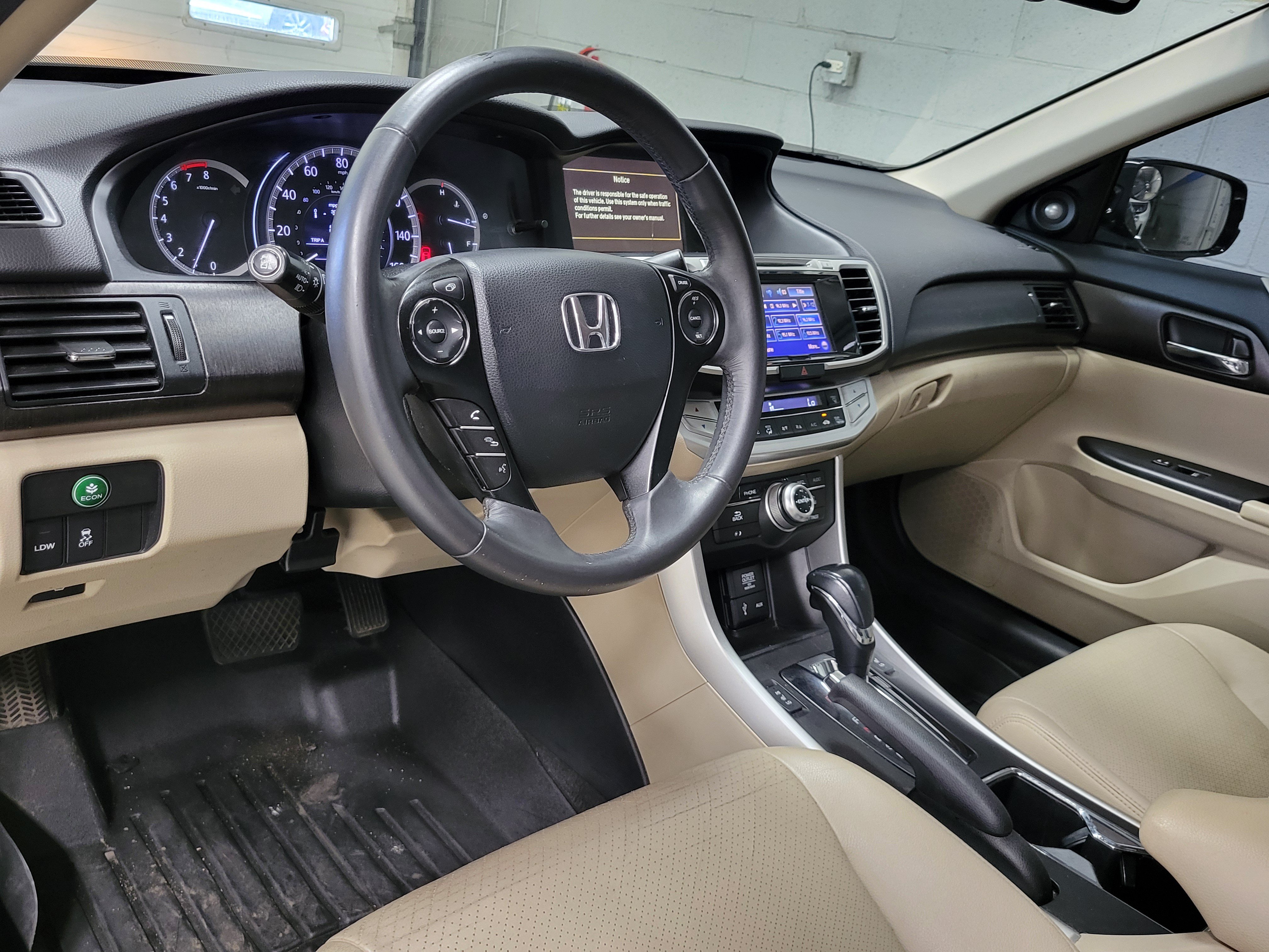 Used 2015 Honda Accord EX-L image 8