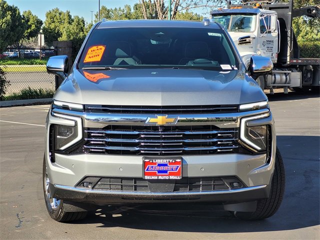 New 2026 Chevrolet Suburban Premier image 2