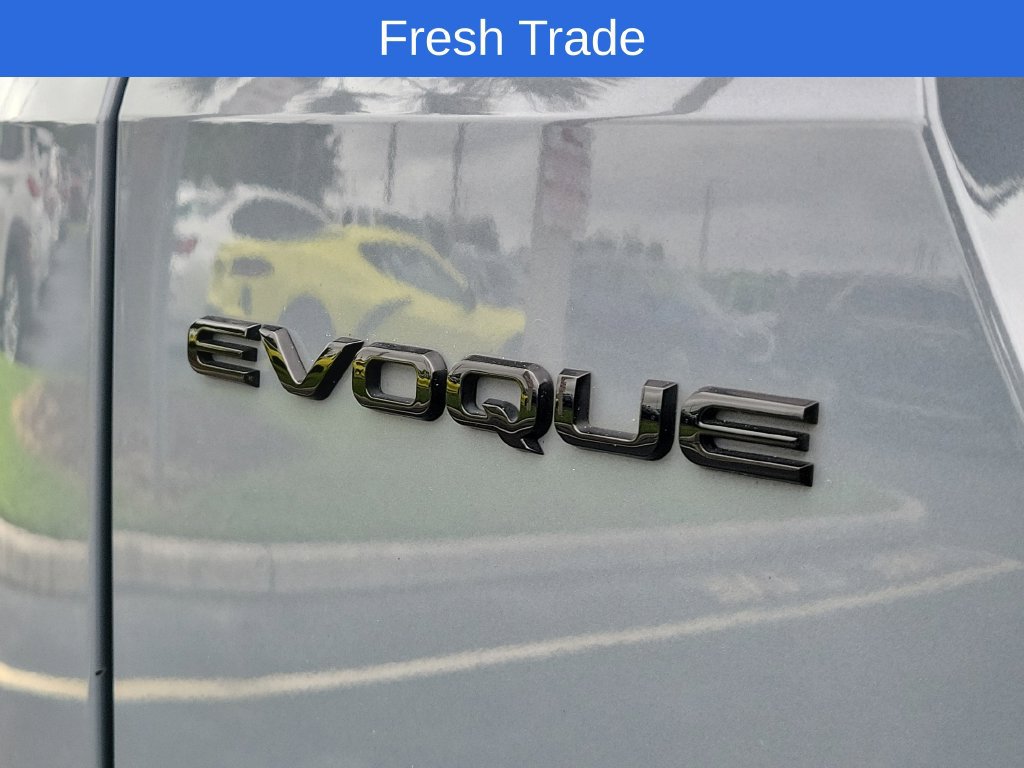 Used 2023 Land Rover Range Rover Evoque S AWD/4WD image 8