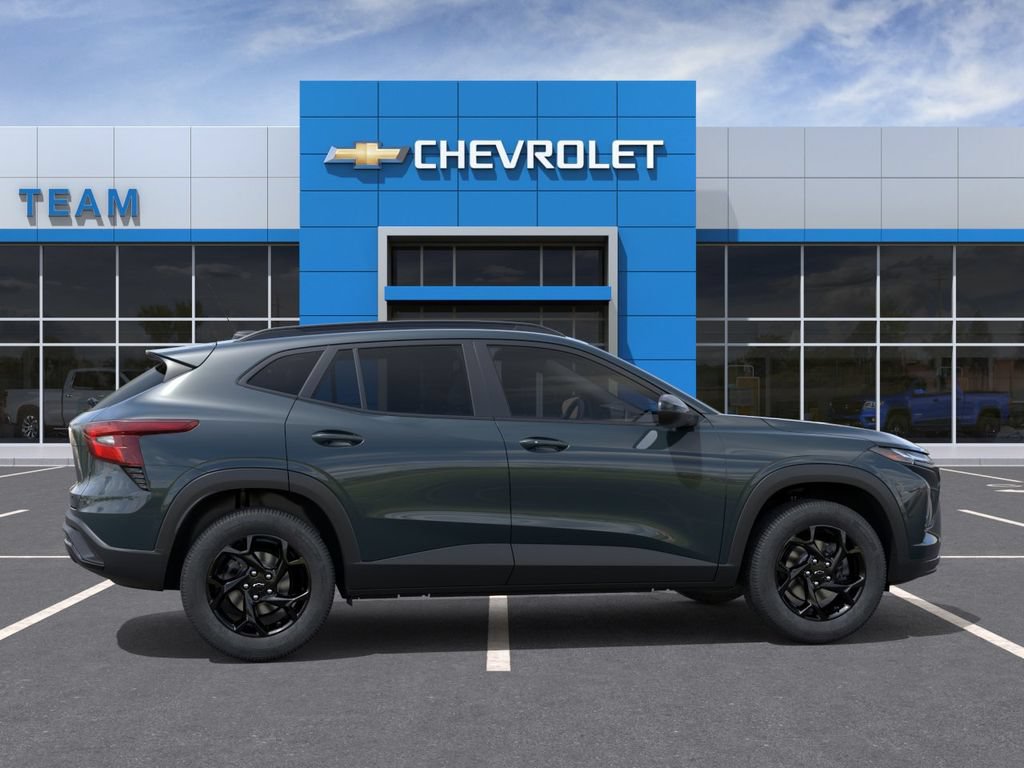 New 2026 Chevrolet Trax LT w/ Driver Confidence Package FWD image 5