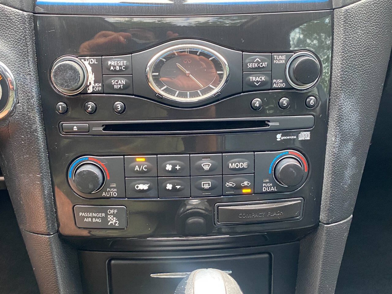 Used 2009 INFINITI FX35 AWD w/ Navigation Pkg image 33