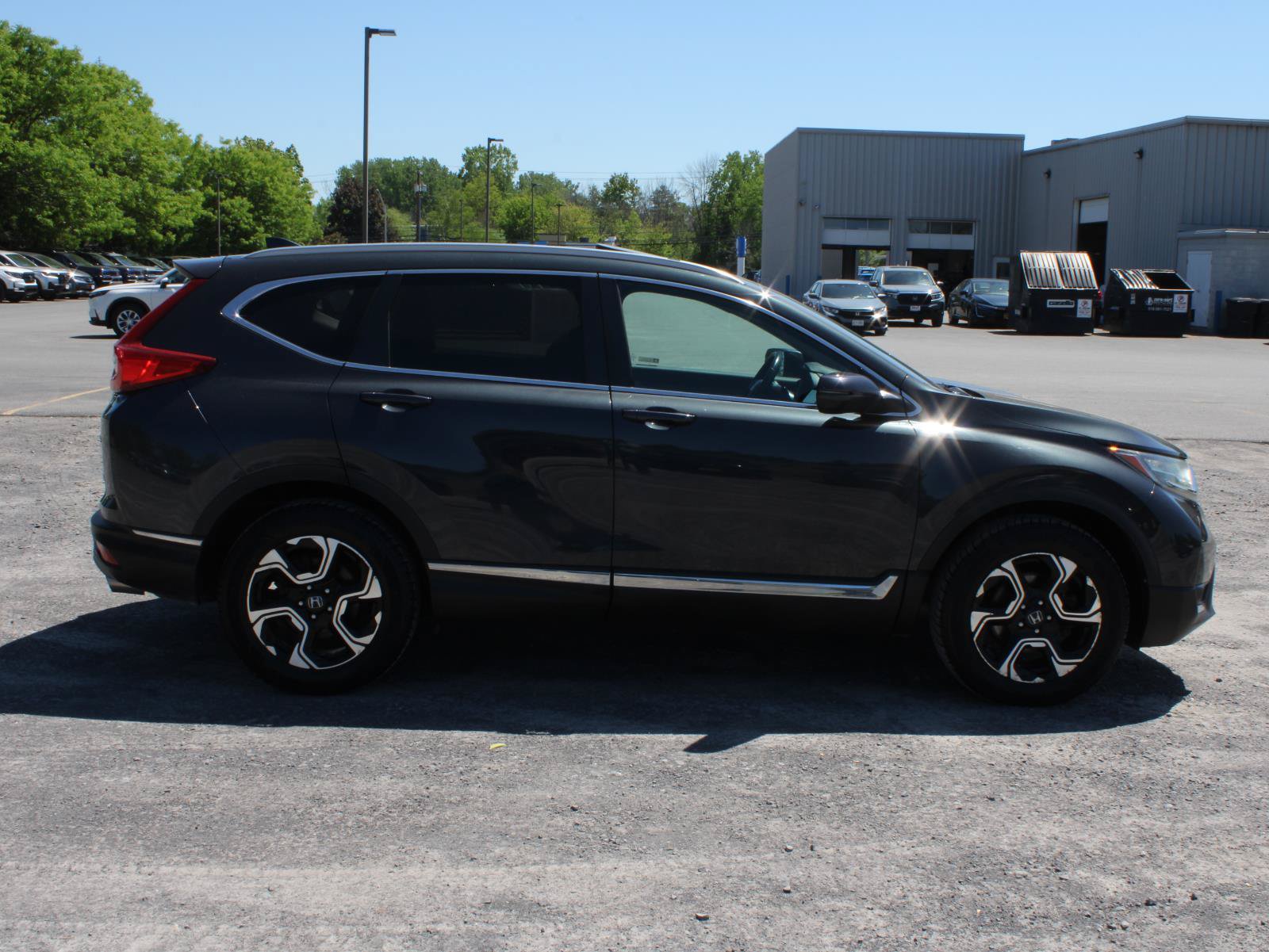 Used 2019 Honda CR-V Touring image 4