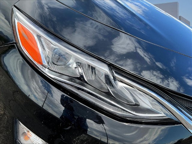 Used 2024 Chevrolet Malibu LT FWD image 31