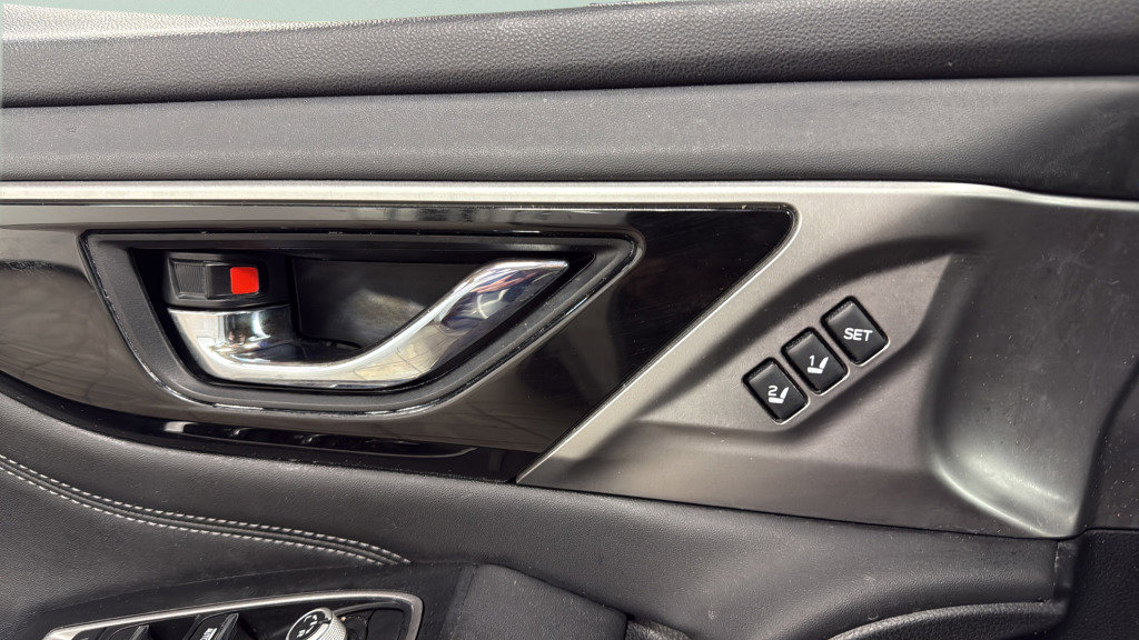 Used 2021 Subaru Outback Limited image 18