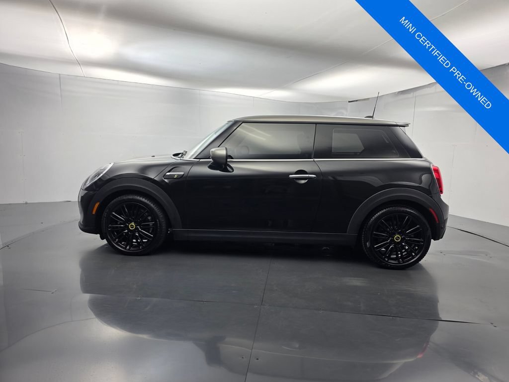 Used 2024 MINI Cooper SE FWD image 7