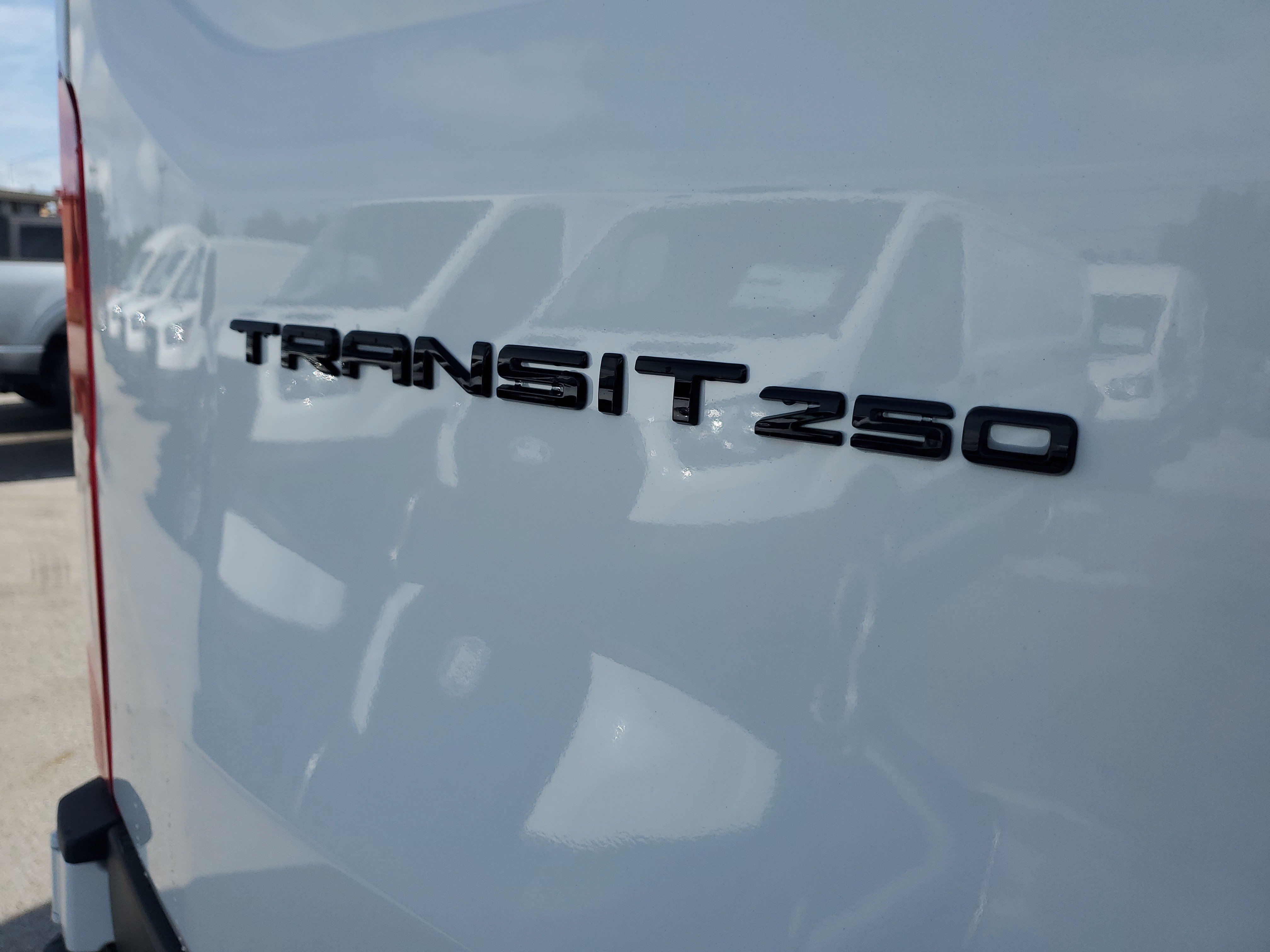 New 2026 Ford Transit 250 148 Medium Roof w/ Load Area Protection Package image 7