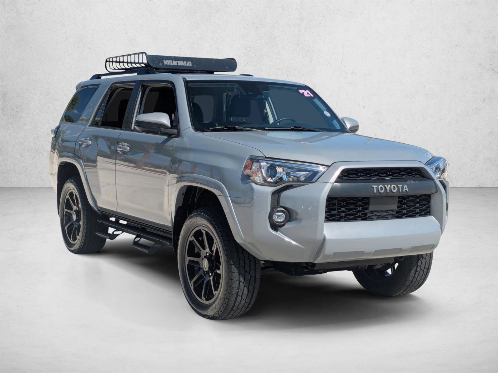 Used 2021 Toyota 4Runner Trail Special Edition AWD/4WD image 3