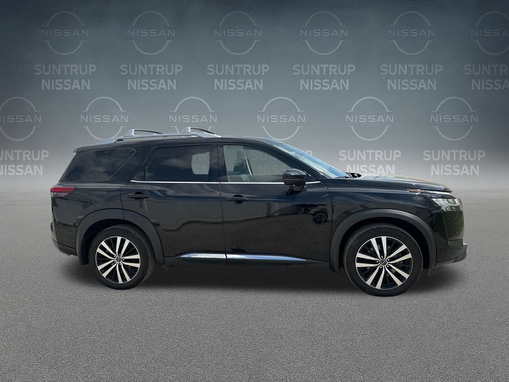 Used 2024 Nissan Pathfinder Platinum FWD image 43