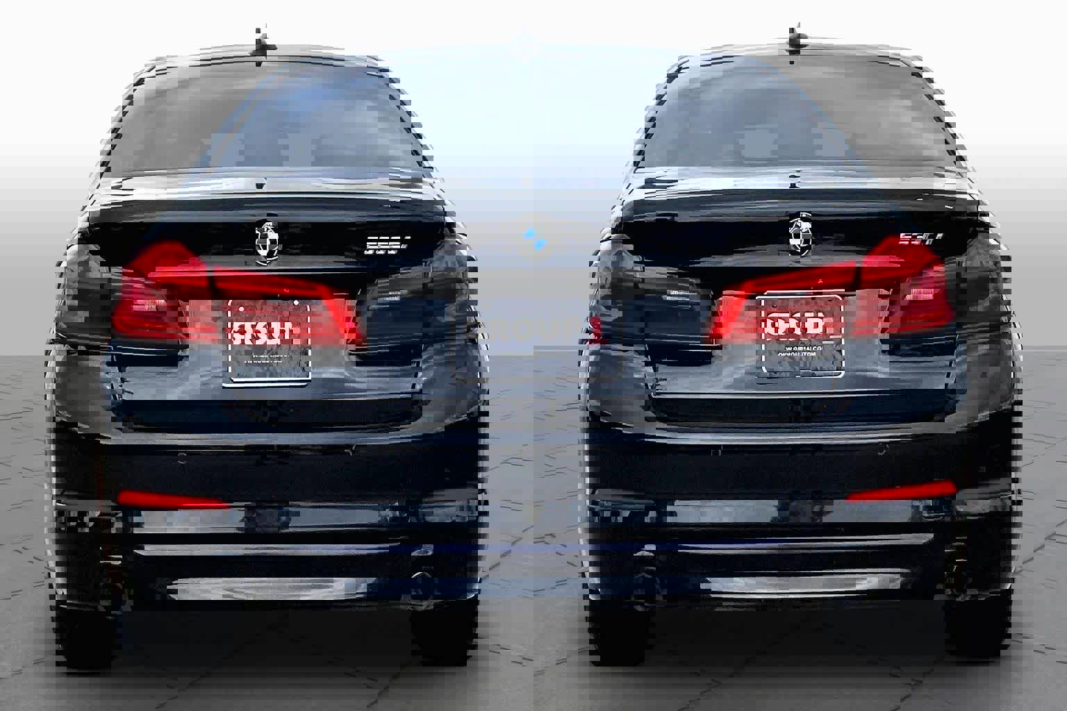 Used 2019 BMW 530i w/ Convenience Package image 5