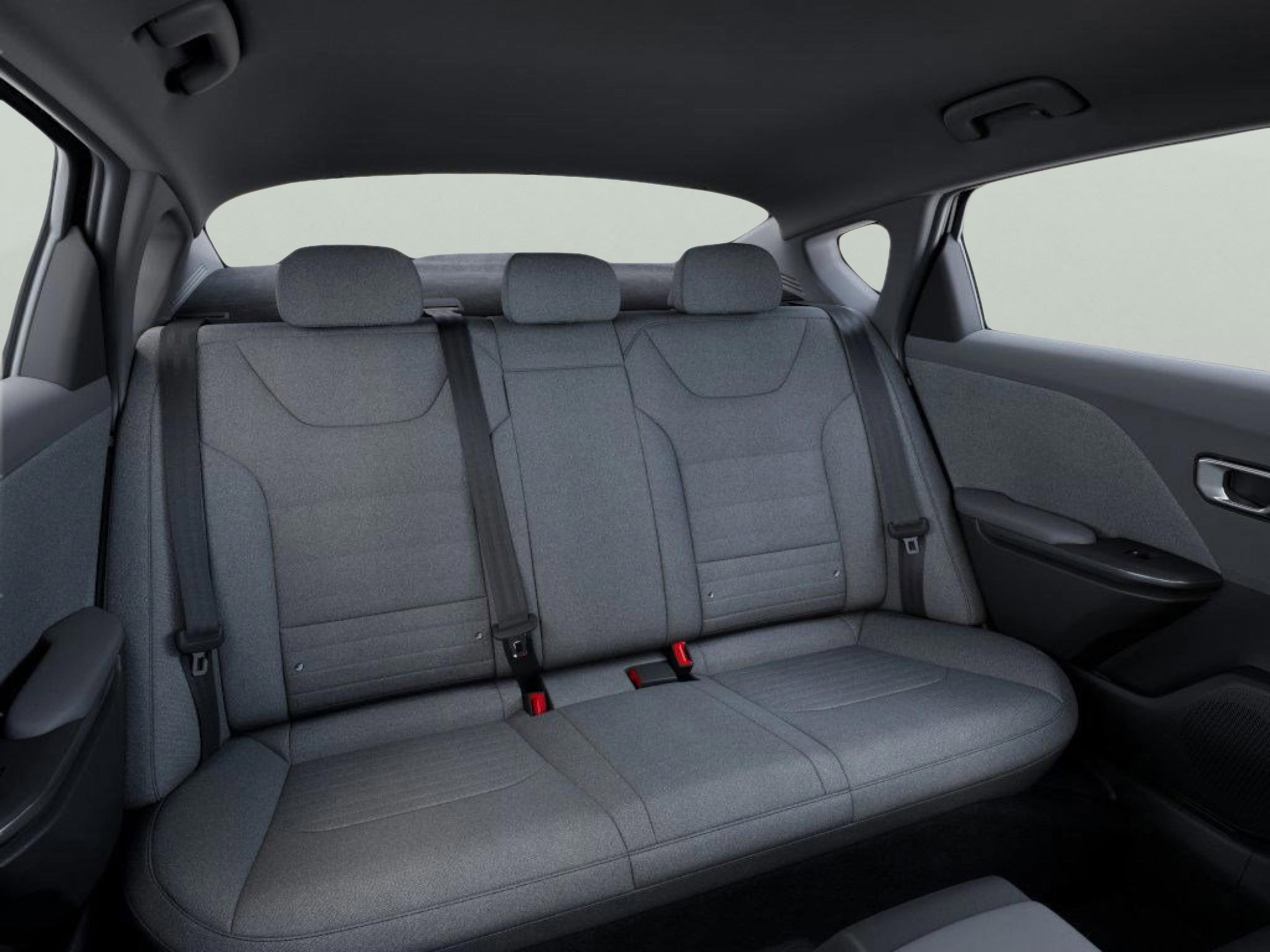 New 2025 Kia K4 EX image 16