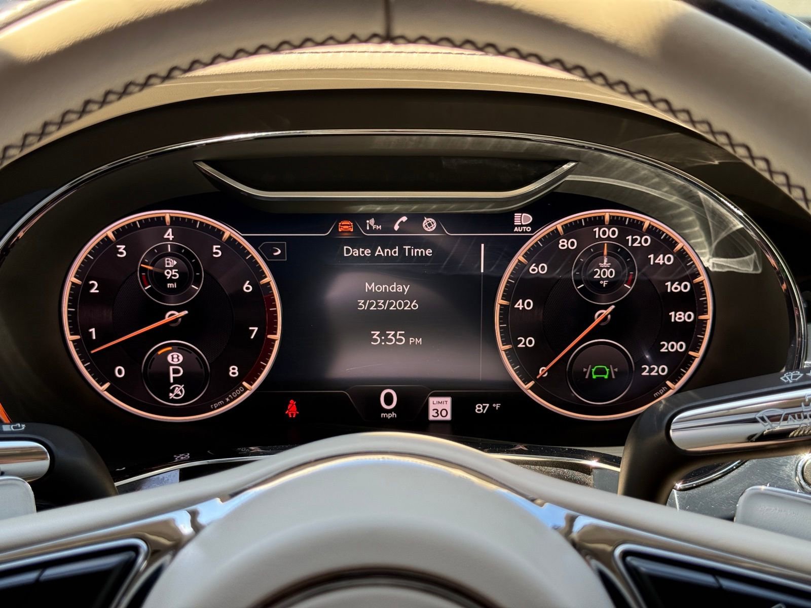 Used 2020 Bentley Flying Spur W12 image 45