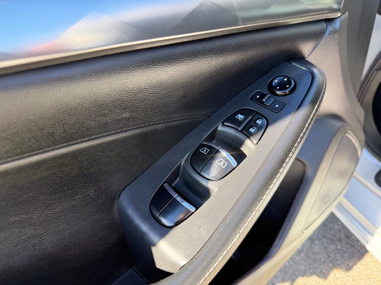 Used 2022 Nissan Maxima SV w/ Floor Mat Group image 42