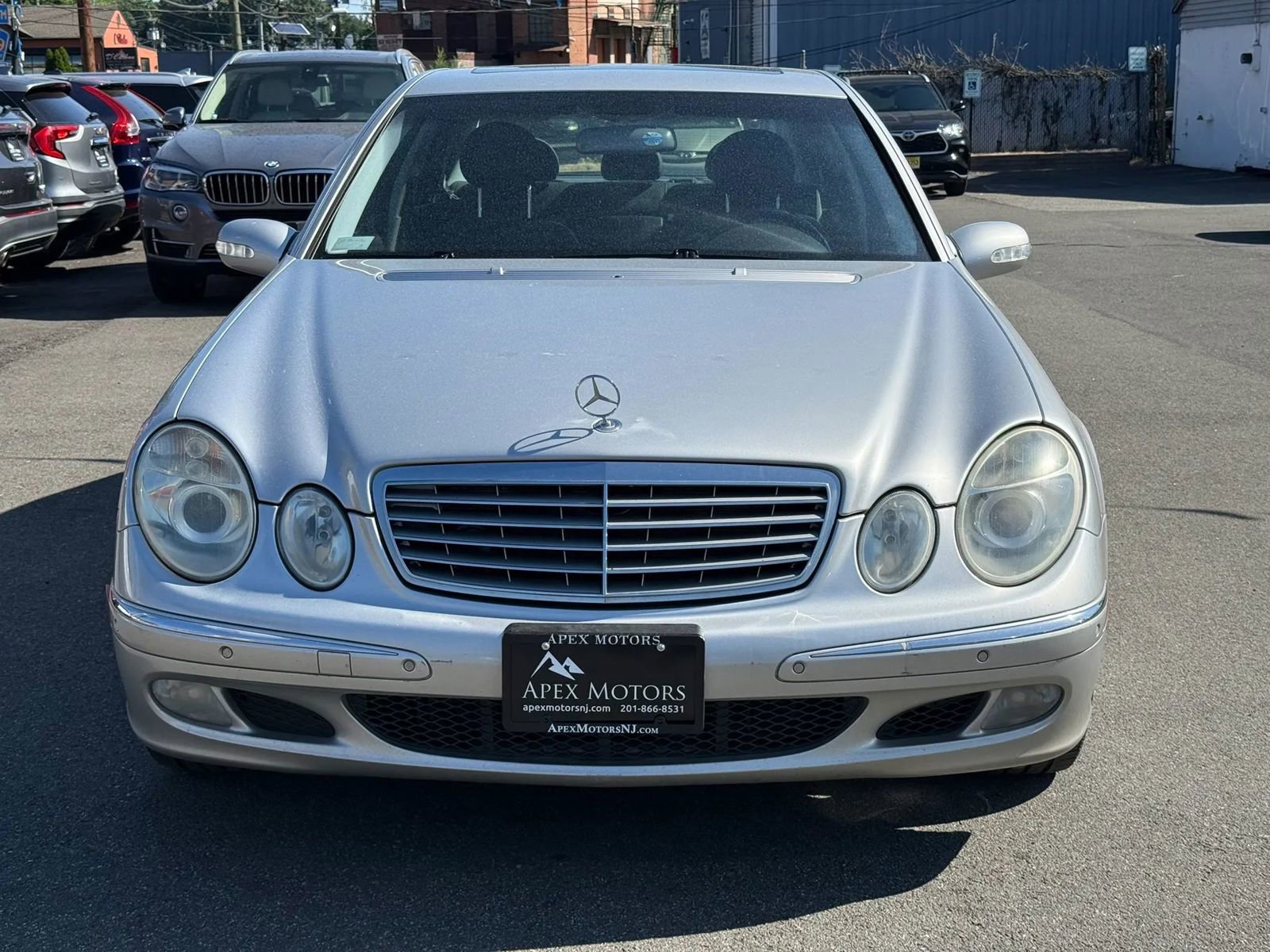 Used 2004 Mercedes-Benz E 500 4MATIC Sedan image 2