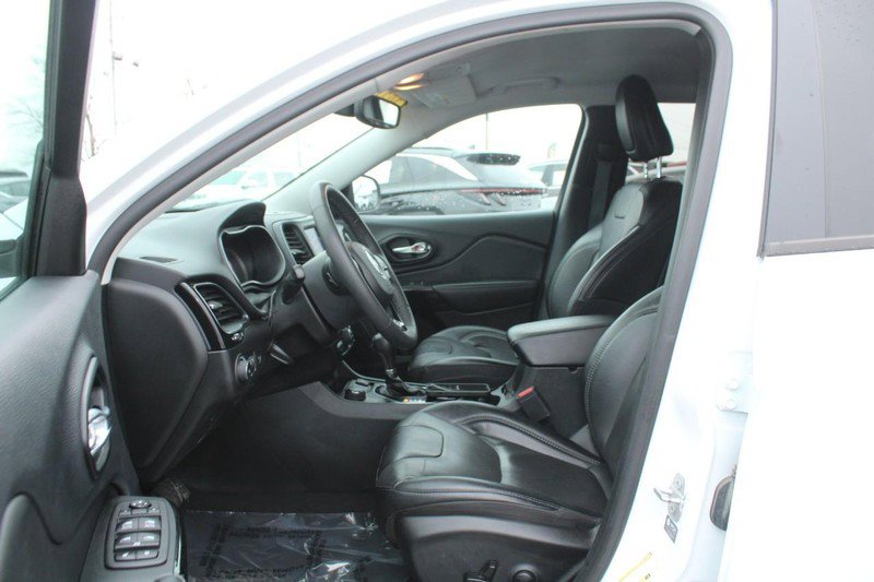 Used 2023 Jeep Cherokee Altitude Lux image 8