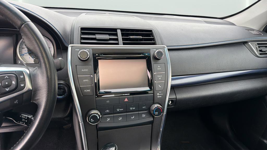 Used 2016 Toyota Camry SE image 26