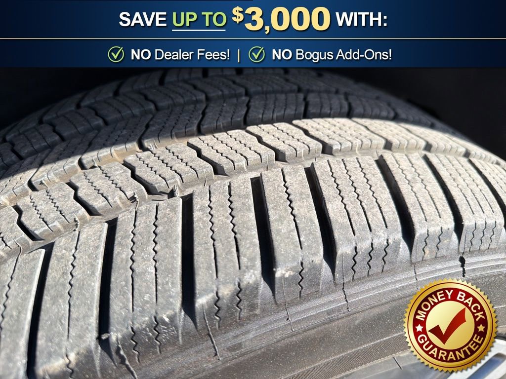 Used 2017 GMC Yukon Denali image 11