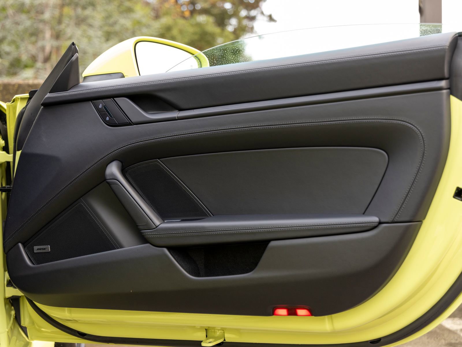 Used 2025 Porsche 911 Carrera 4 GTS image 38