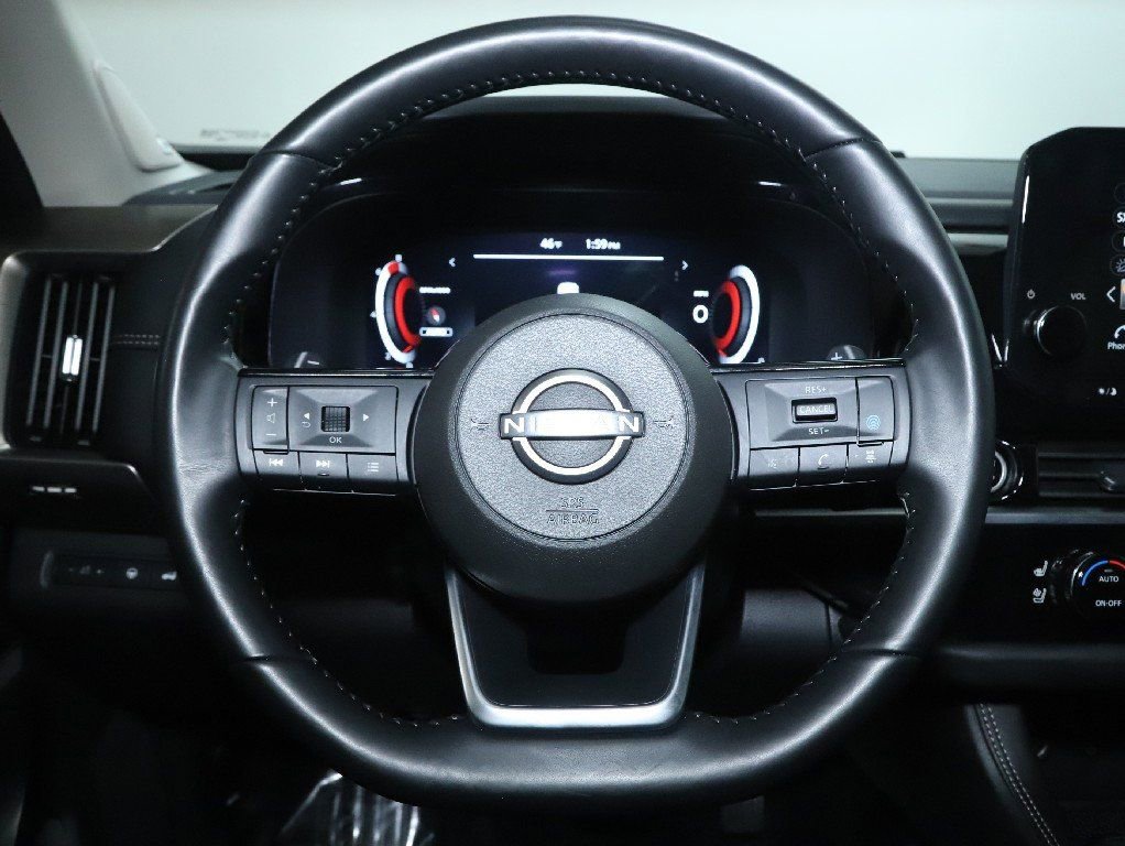 Certified 2024 Nissan Pathfinder Platinum w/ Cargo Package image 26