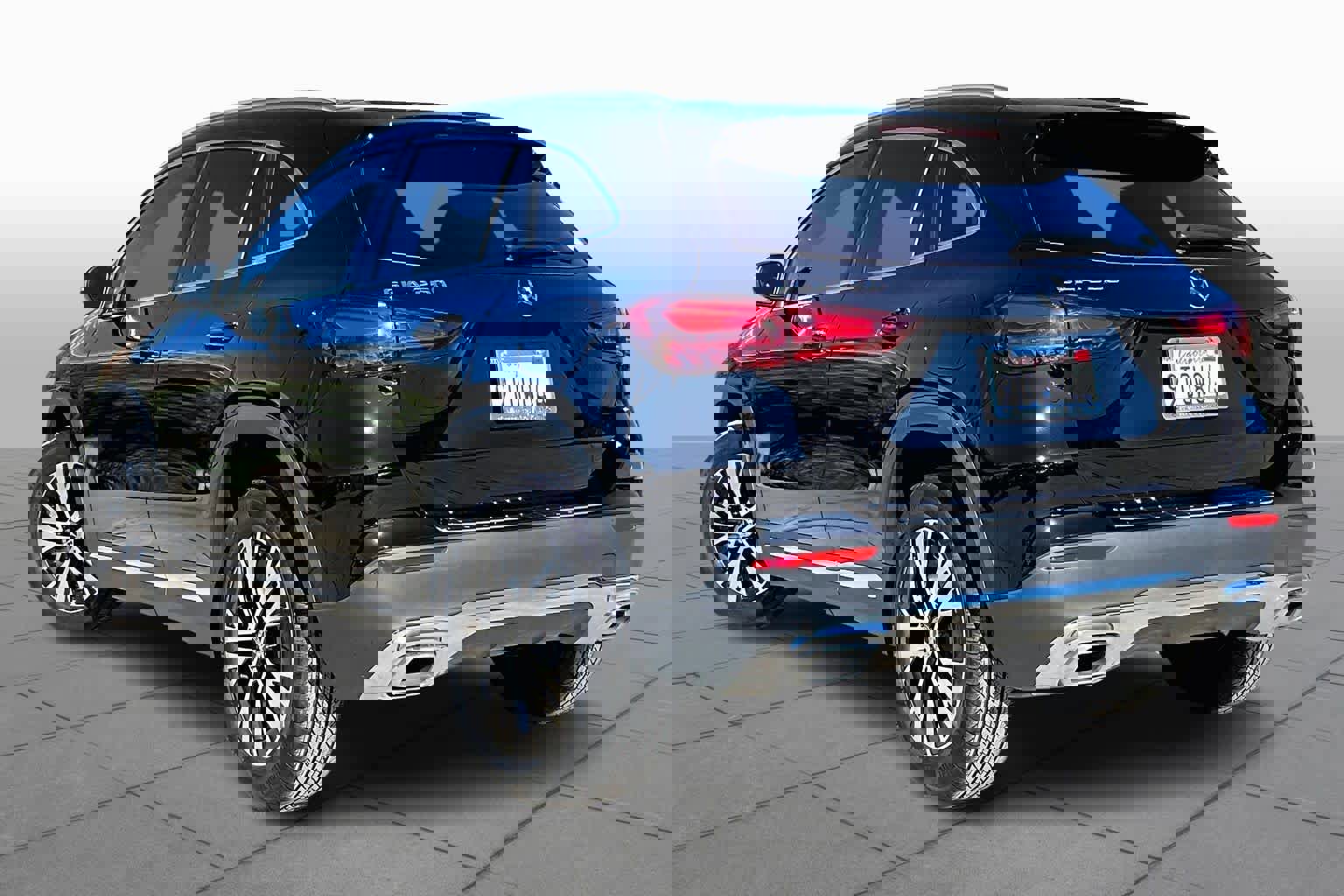 Used 2025 Mercedes-Benz GLA 250 image 11