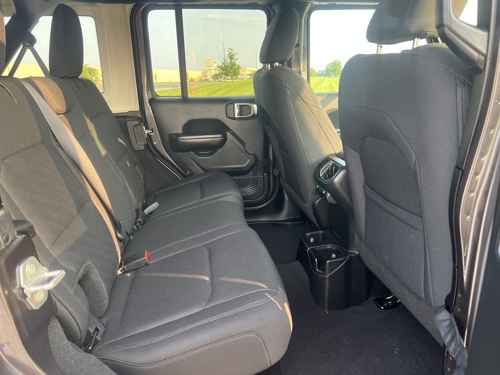 Used 2018 Jeep Wrangler Unlimited Sport S image 17