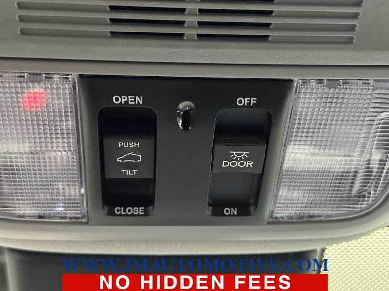 Used 2024 Honda Odyssey EX-L image 37