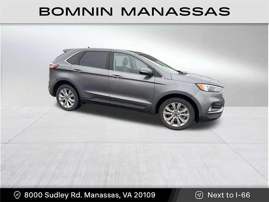 Used 2022 Ford Edge Titanium w/ Class II Trailer Tow Package image 3