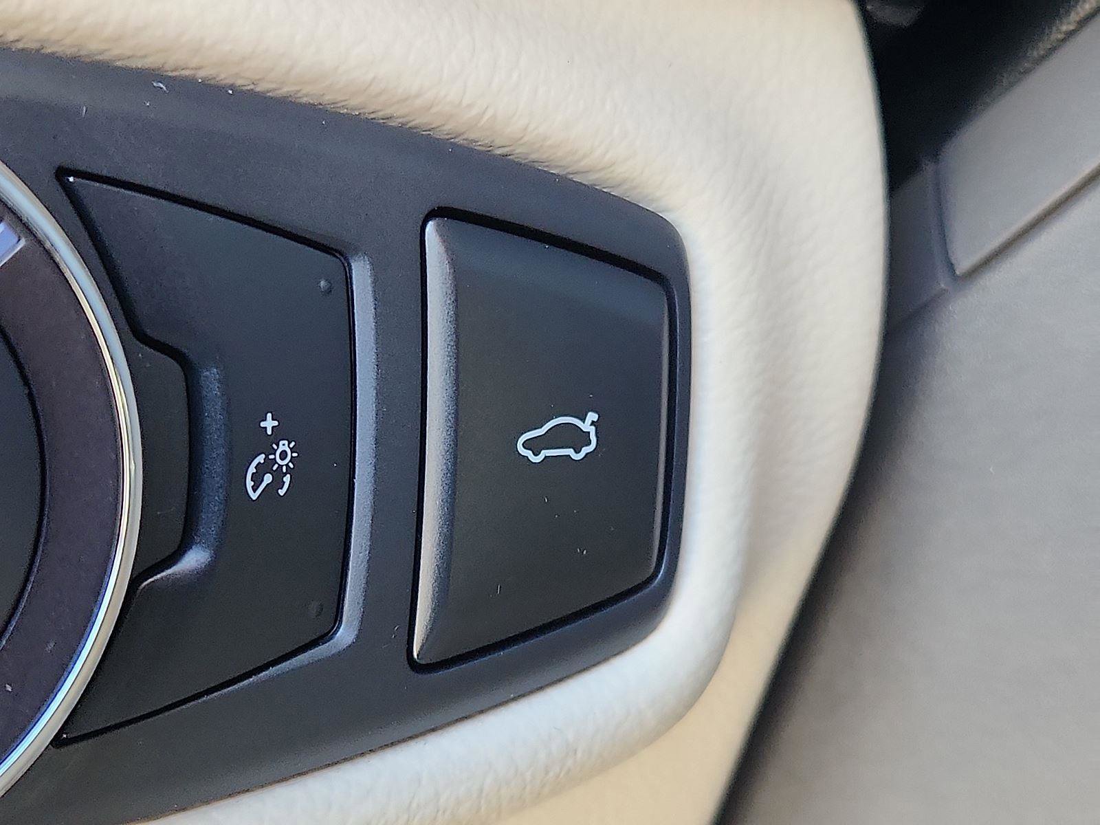 Used 2019 Lincoln MKZ Reserve w/ Reserve Plus Package image 27