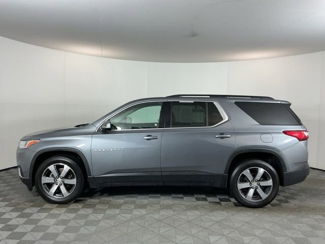 Used 2020 Chevrolet Traverse LT w/ LT Premium Package AWD/4WD image 8
