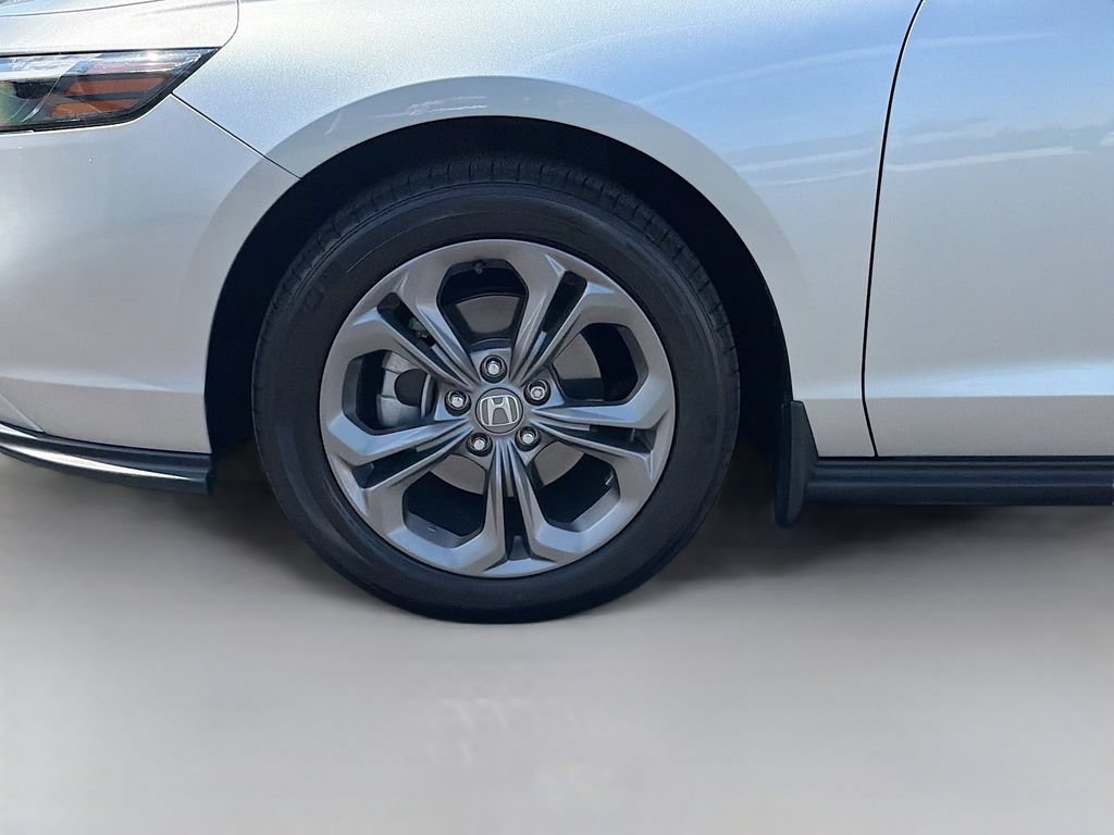 Certified 2024 Honda Accord EX image 28