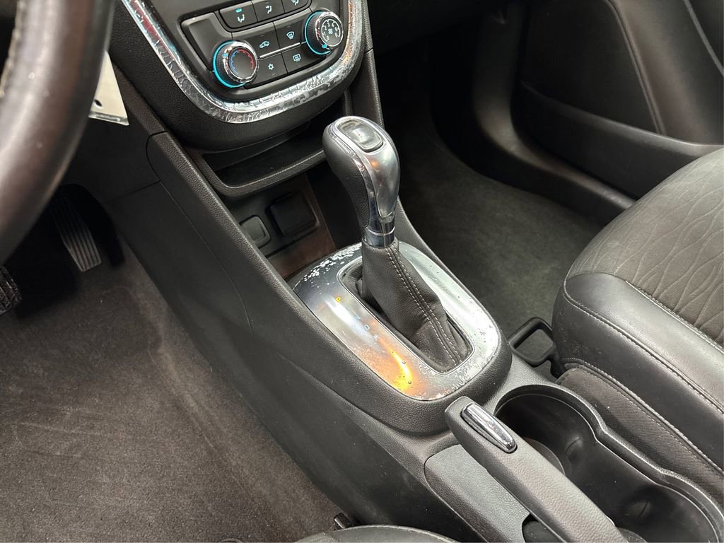 Used 2016 Buick Encore FWD image 29