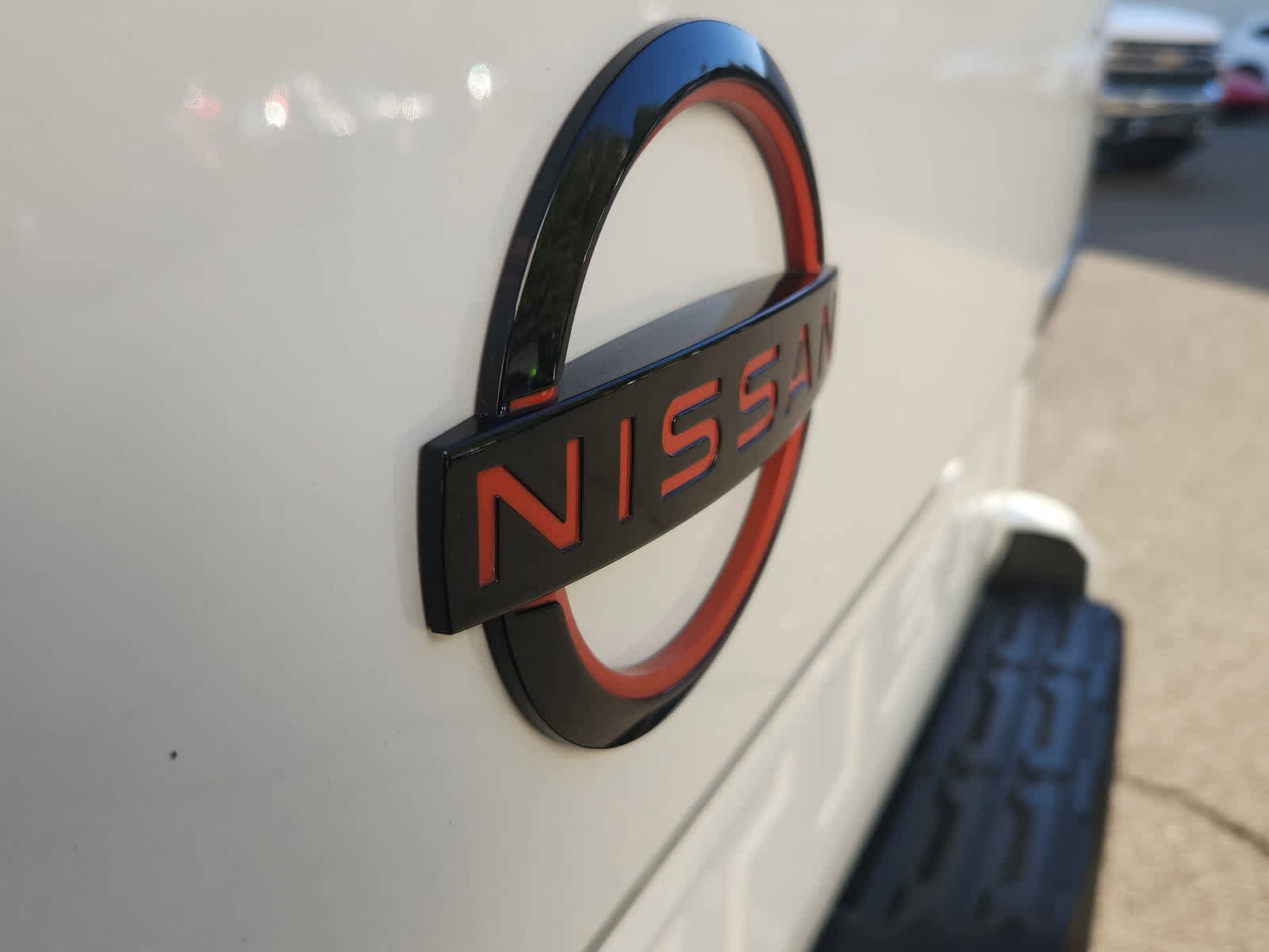 Used 2022 Nissan Frontier PRO-4X w/ Technology Package image 30