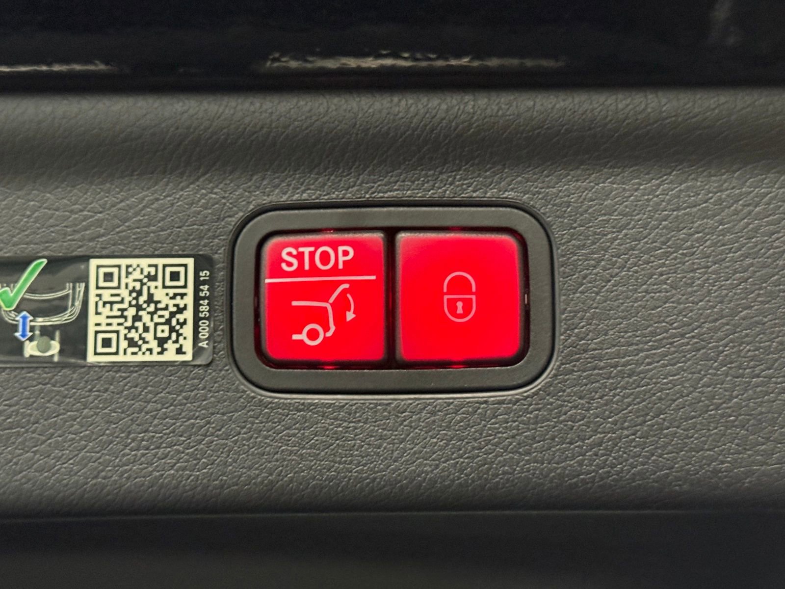 Used 2024 Mercedes-Benz EQE AMG 4MATIC SUV image 16