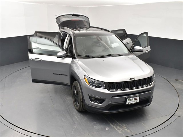Used 2020 Jeep Compass Latitude image 25