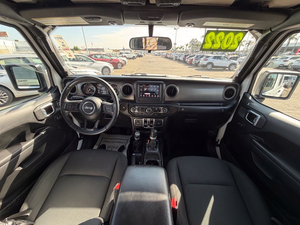 Used 2022 Jeep Gladiator Sport AWD/4WD image 14