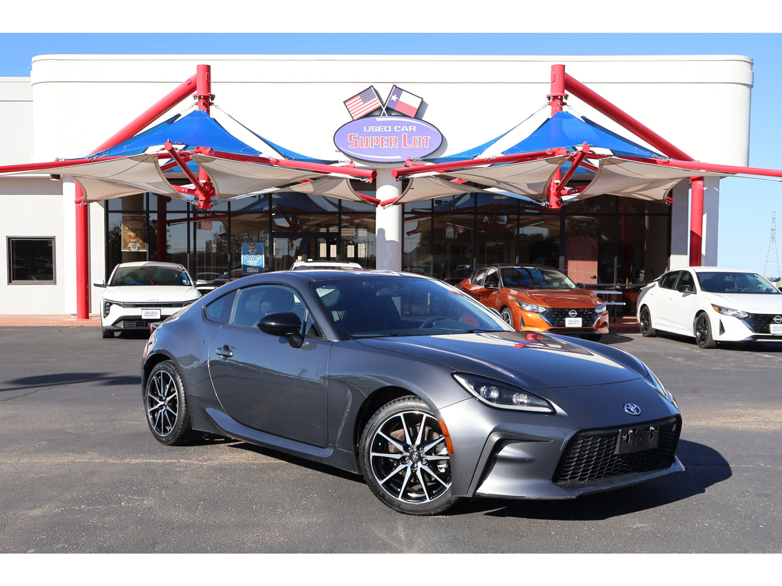 Used 2022 Toyota GR86 RWD image 1