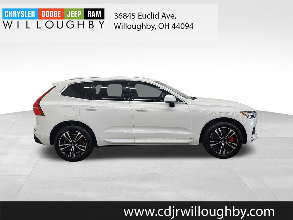 Used 2020 Volvo XC60 T6 Momentum AWD/4WD image 4