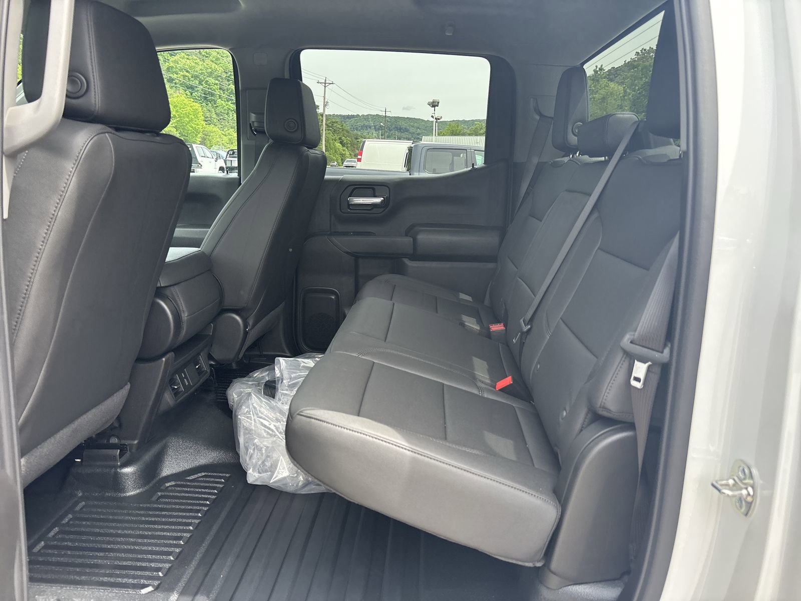 New 2026 Chevrolet Silverado 1500 W/T w/ WT Value Package AWD/4WD image 24