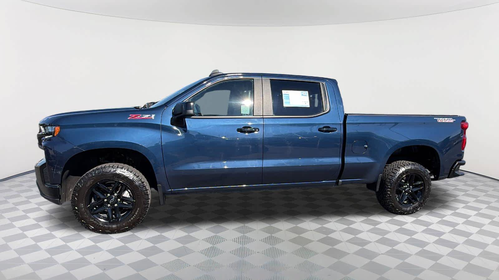 Used 2021 Chevrolet Silverado 1500 LT Trail Boss w/ Convenience Package II AWD/4WD image 8