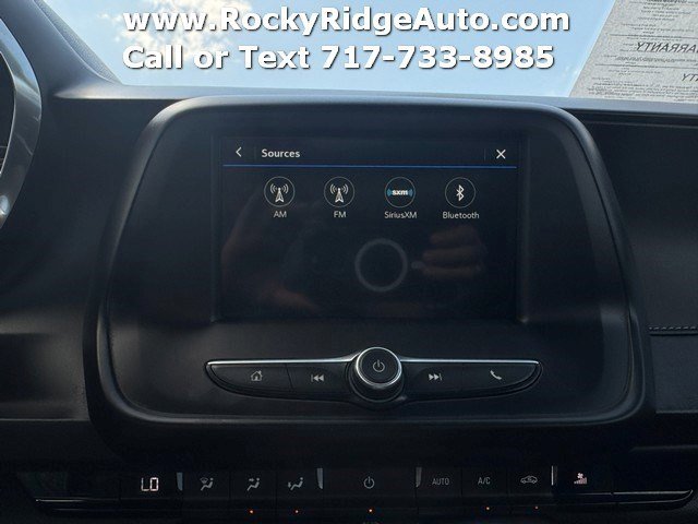 Used 2019 Chevrolet Camaro LT RWD image 16