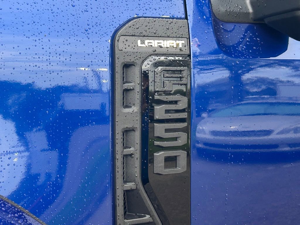 New 2026 Ford F250 Lariat w/ Black Appearance Package image 20